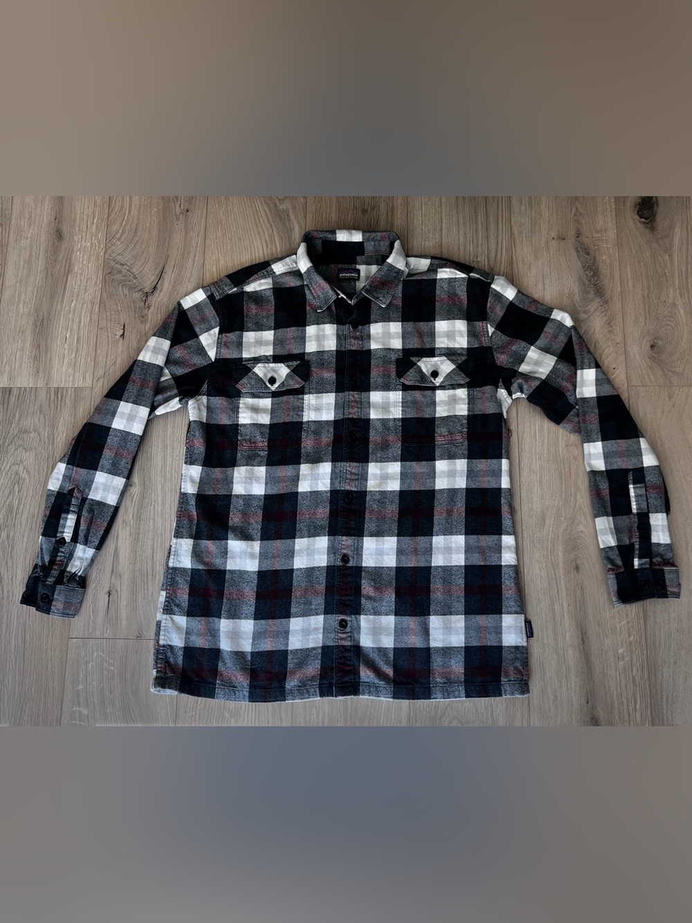 Men's XL Patagonia Organic Cotton Plaid Flannel Shirt